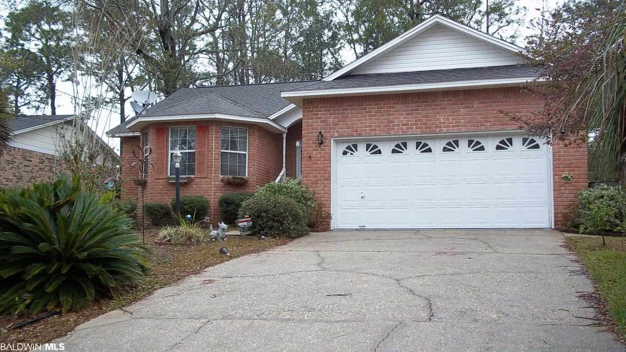 2755 Manuel Dr - Photo 1