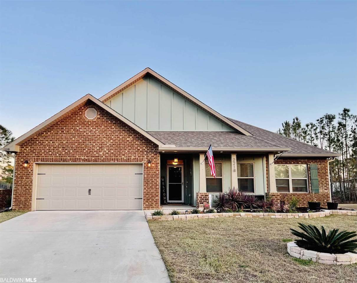 2218 Hogan Dr - Photo 1