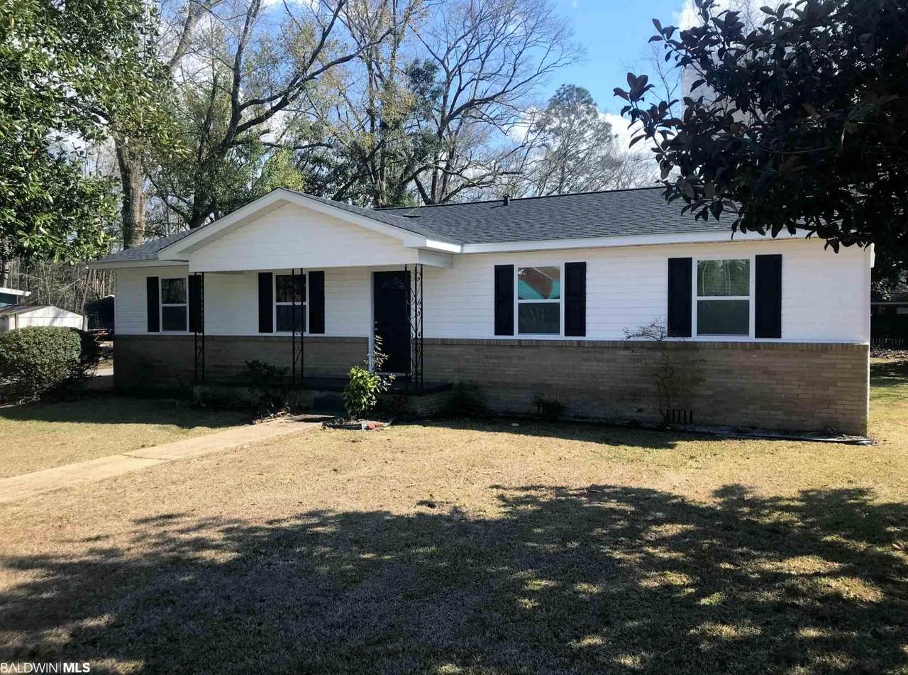 901 7th Street - Photo 1