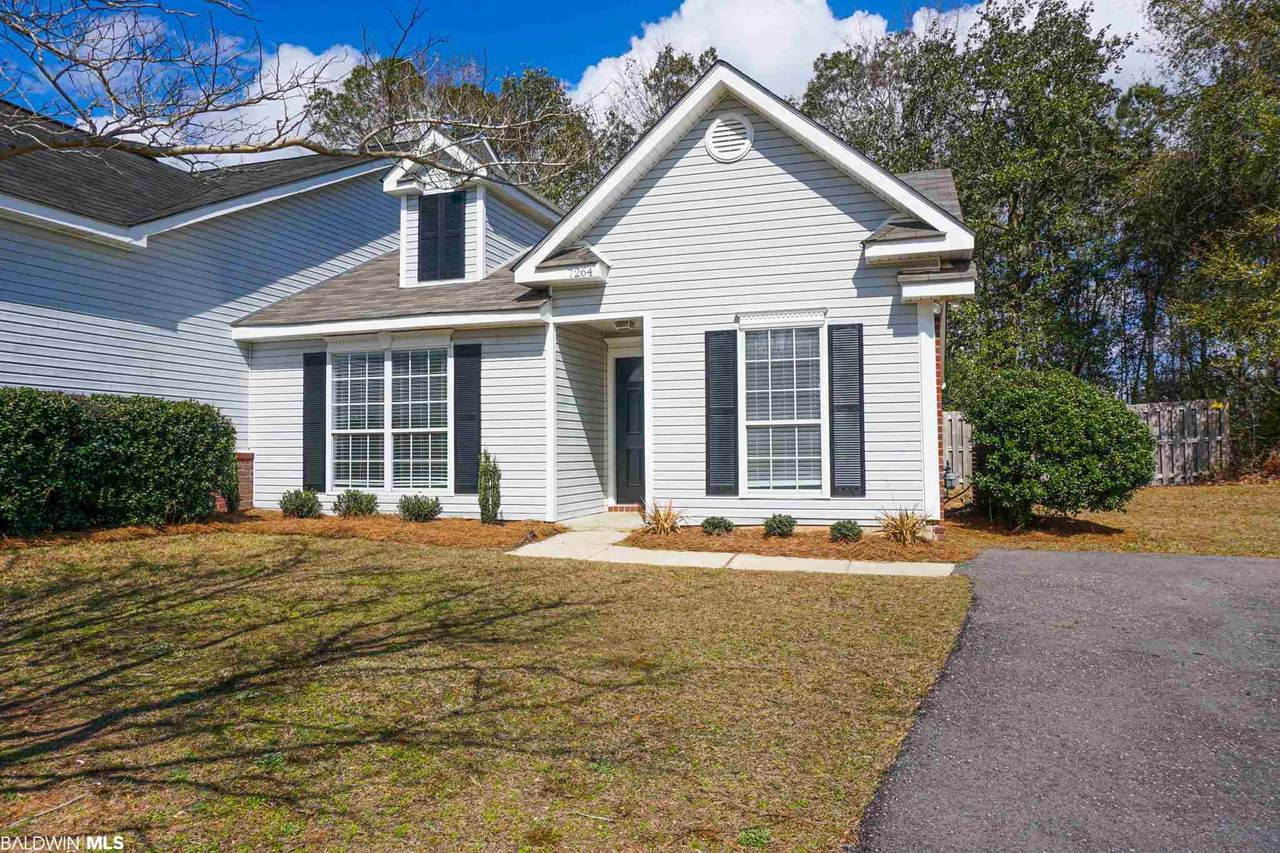 7264 Spring Lake Drive - Photo 1