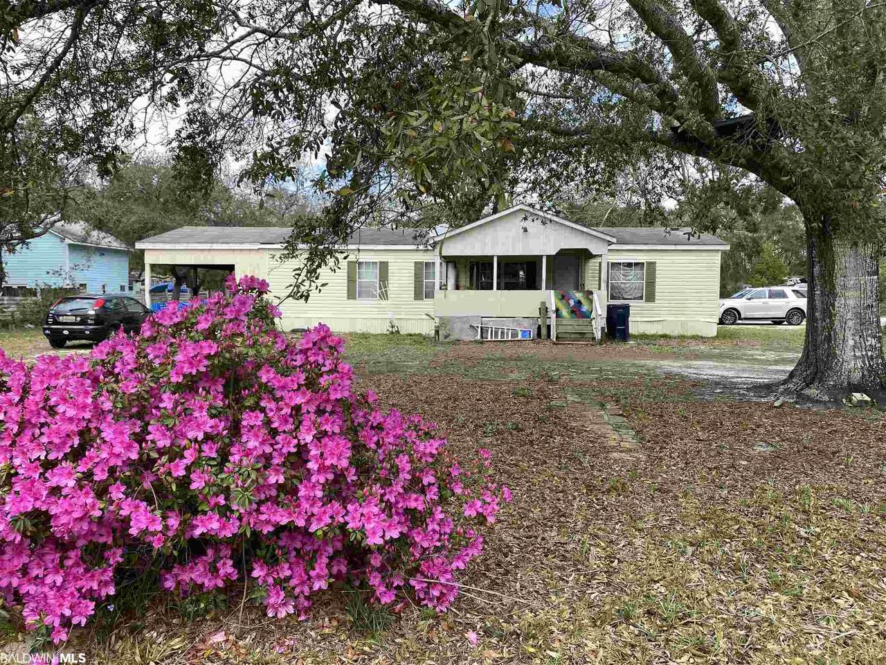 2139 Meeker Lane - Photo 1