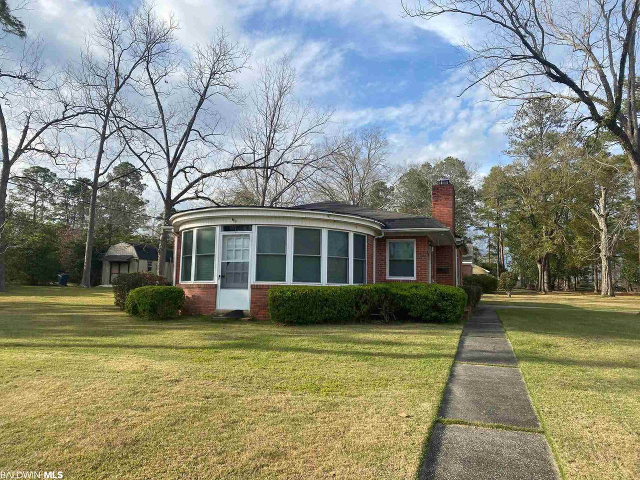 1601 Bonita Avenue - Photo 1