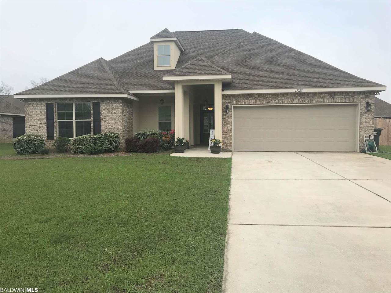 15029 Troon Drive - Photo 1