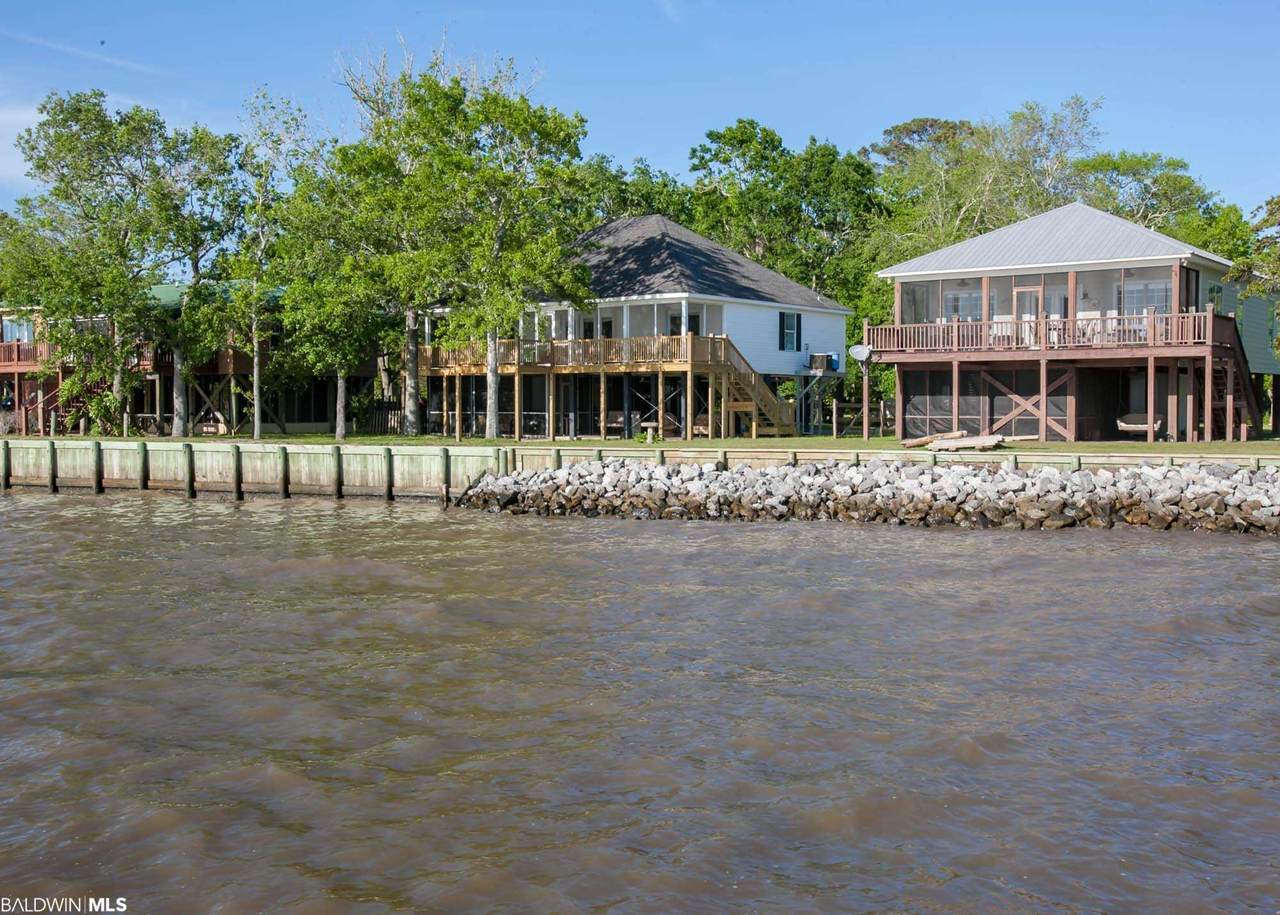 9581 Bay Road - Photo 1