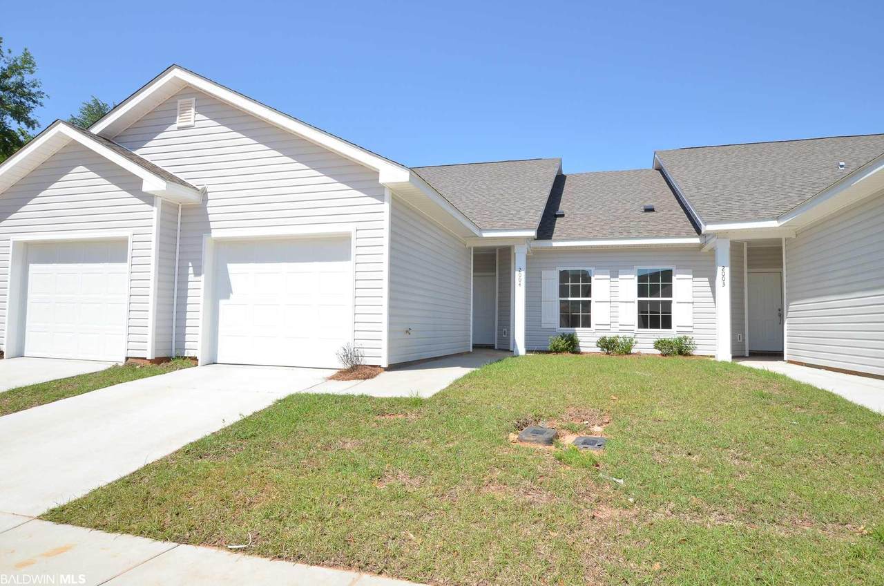 2651 Juniper St - Photo 1