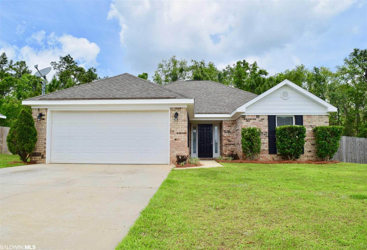 6682 Woodside Drive - Photo 1