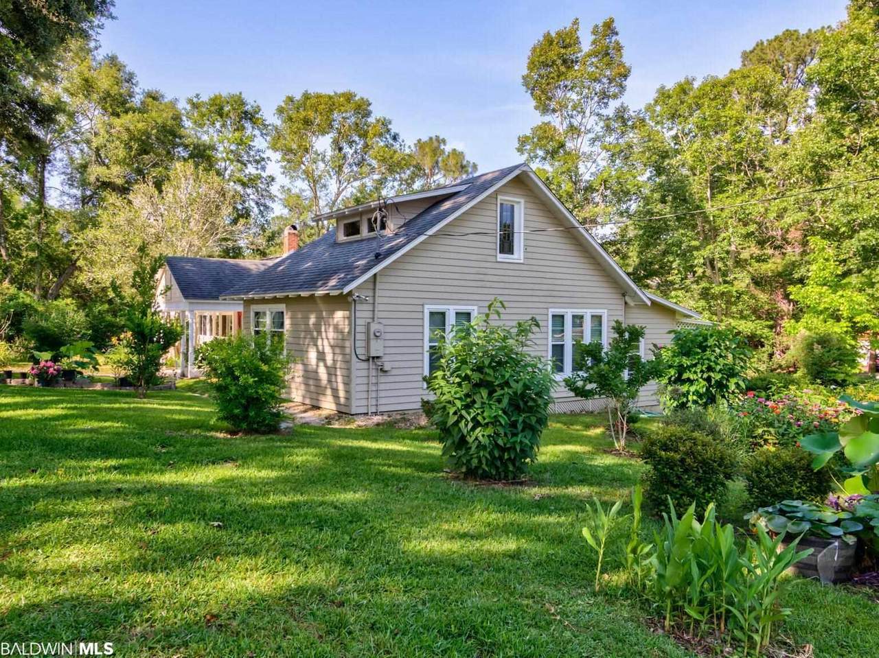 662 Fairhope Avenue - Photo 1