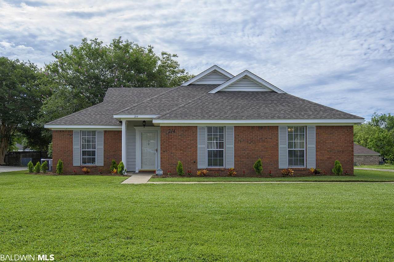 214 Driftwood Avenue - Photo 1
