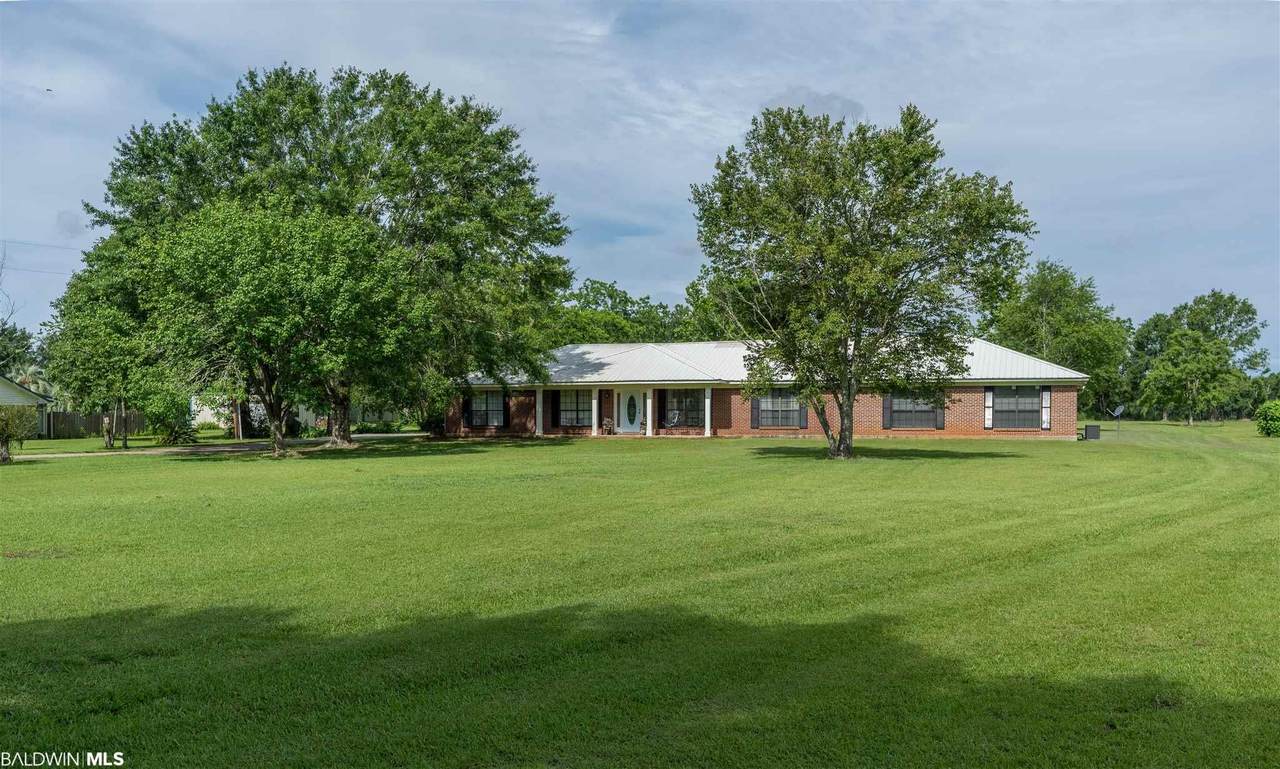 703 7th Street - Photo 1