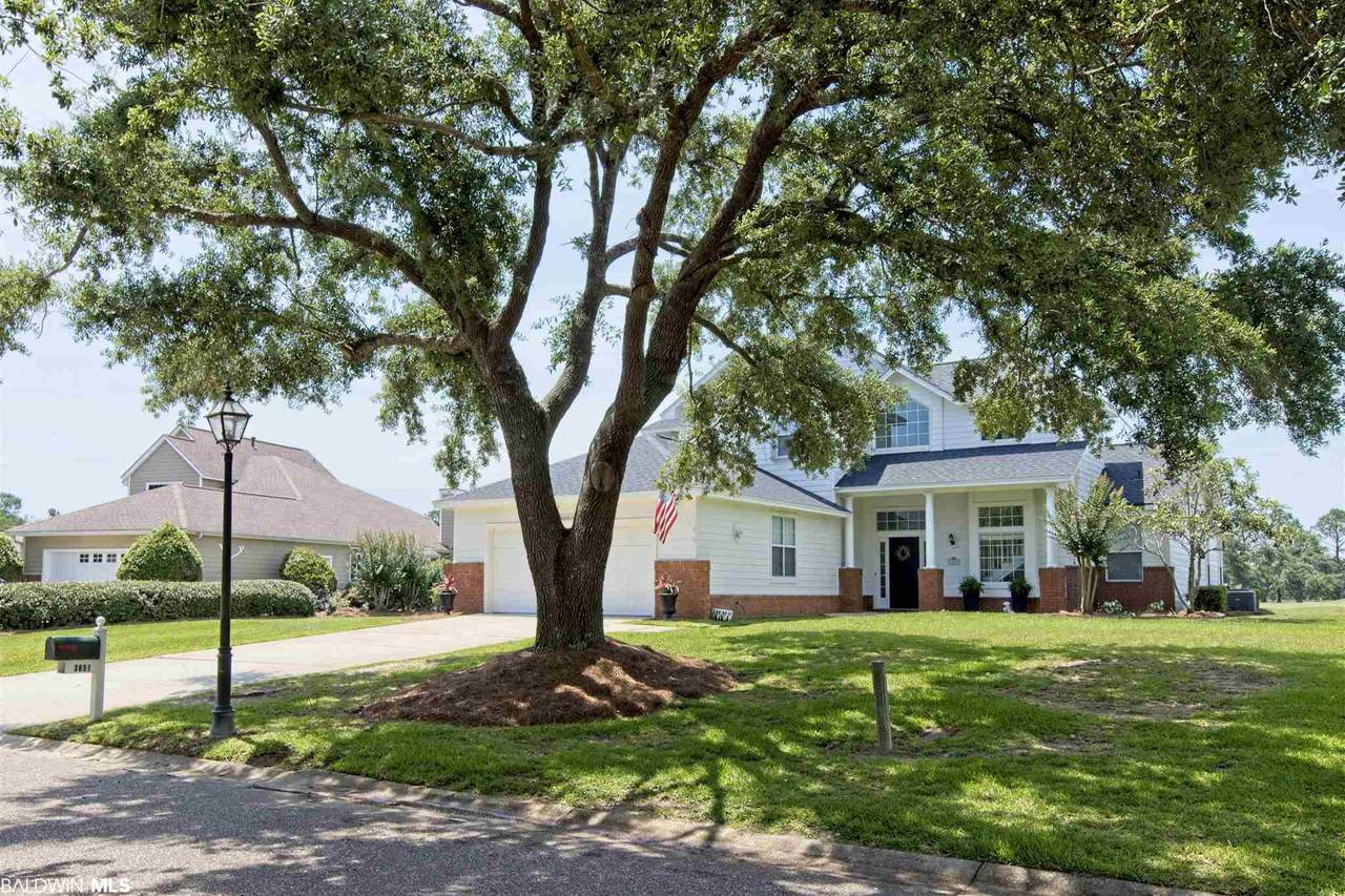 3651 Pinehurst Cir - Photo 1