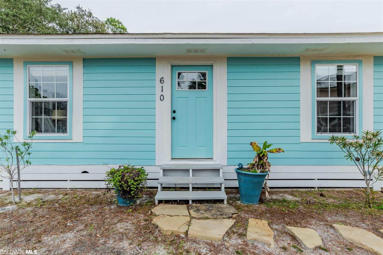 610 Gulf Way Dr - Photo 1