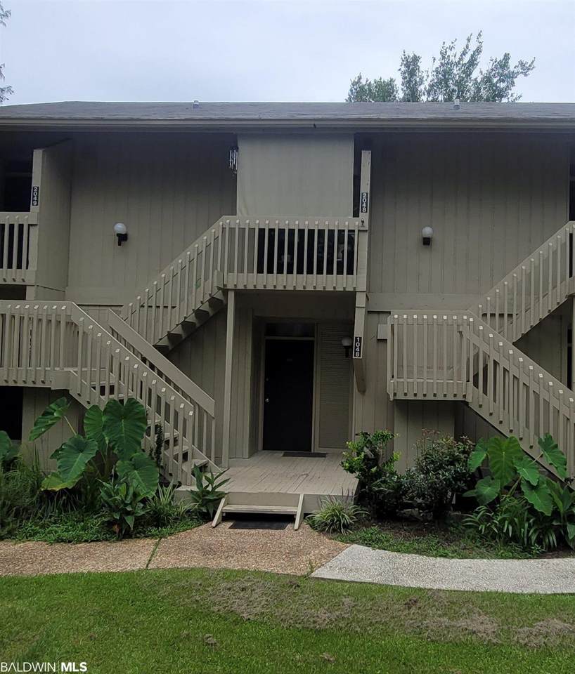 1048 Seacliff Drive - Photo 1