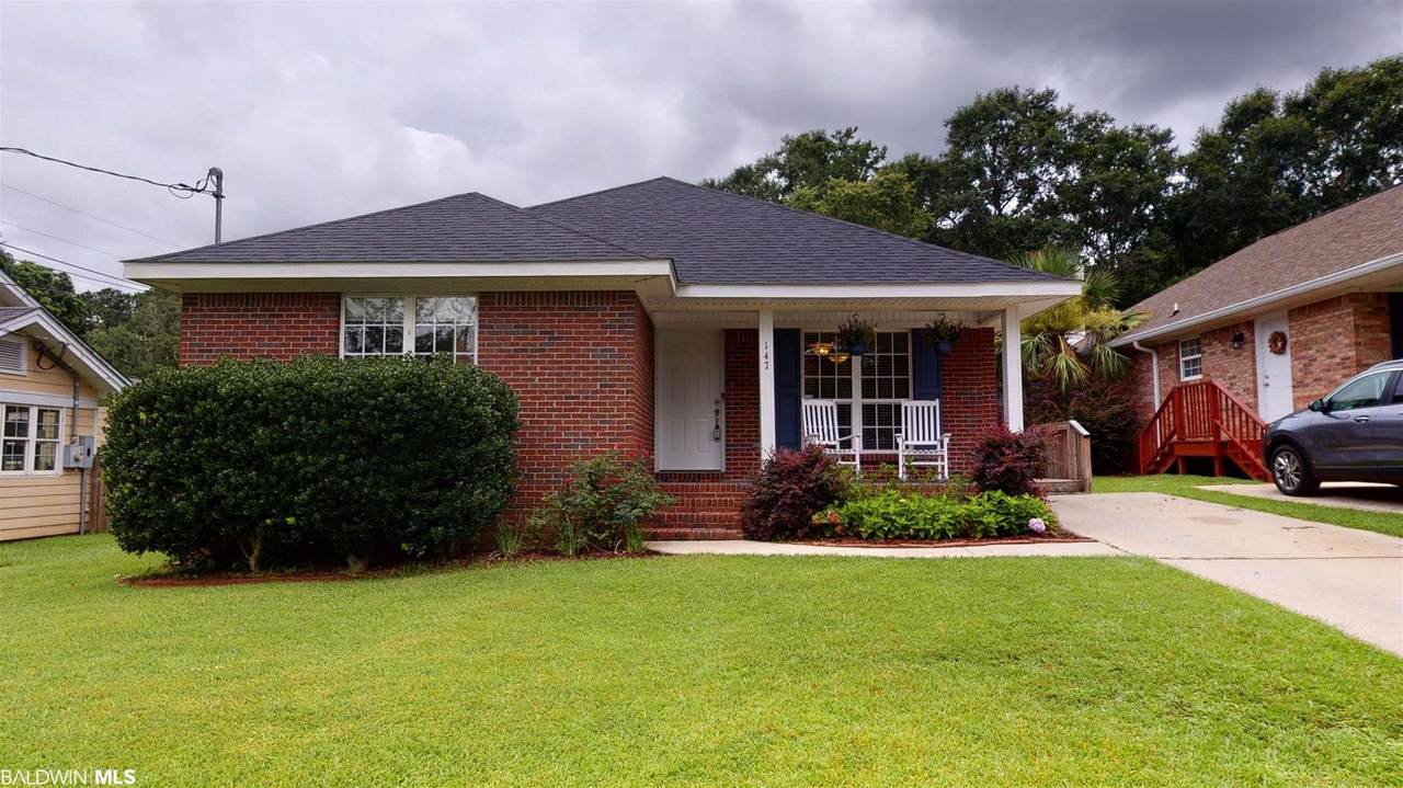 147 Mcalpine Dr - Photo 1