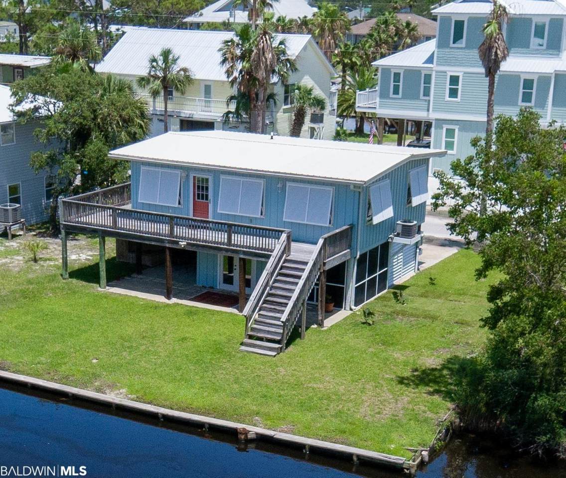 217 4th Avenue - Photo 1