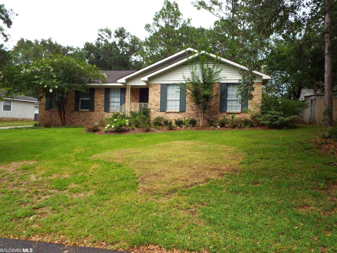 102 Donette Loop - Photo 1