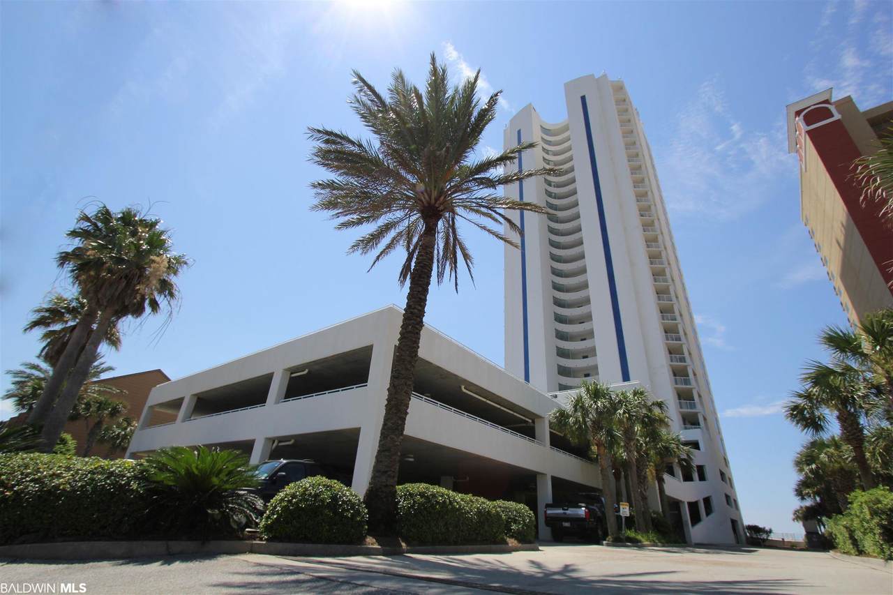 521 Beach Blvd - Photo 1