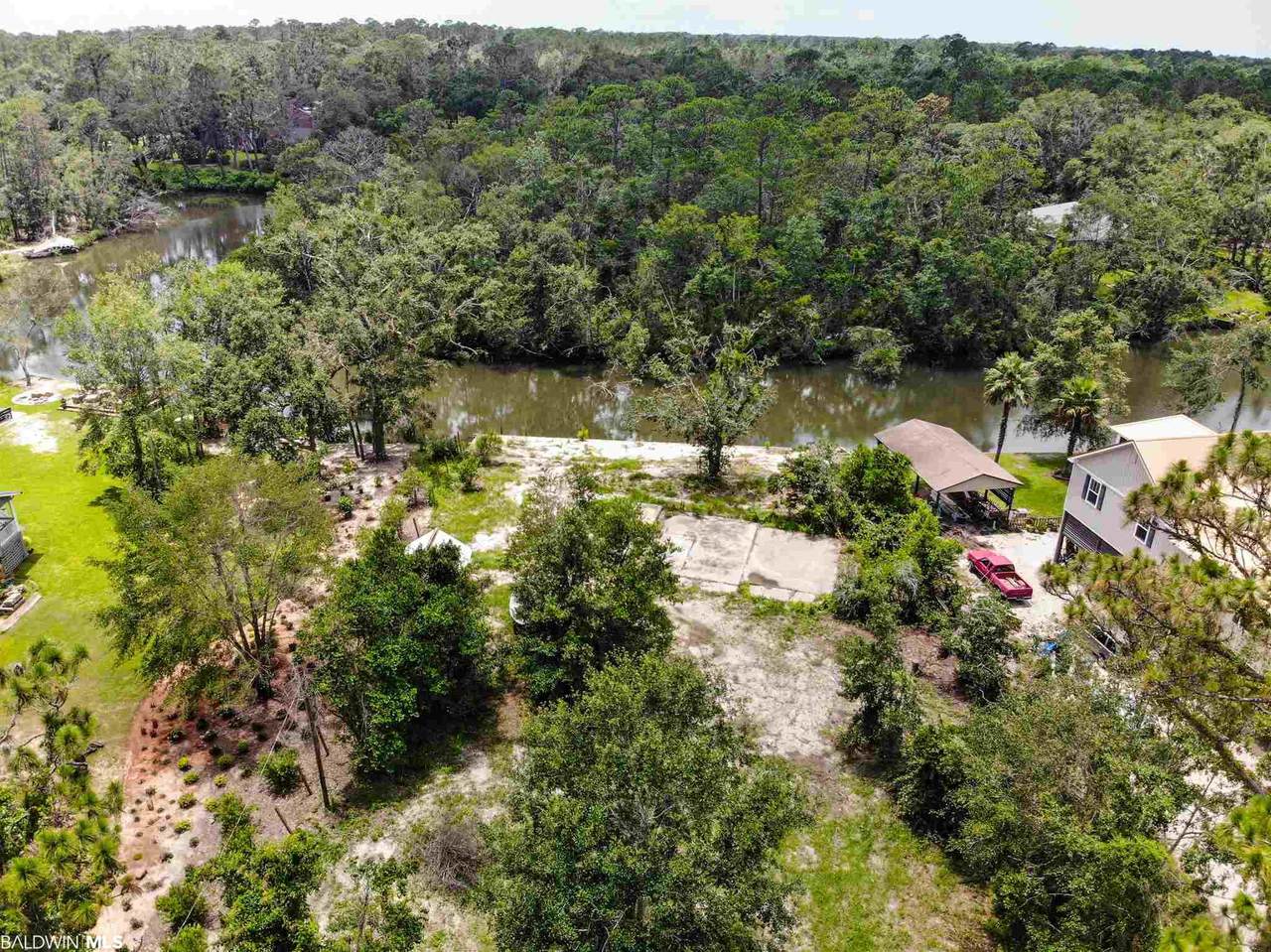 7775 Riverwood Dr - Photo 1