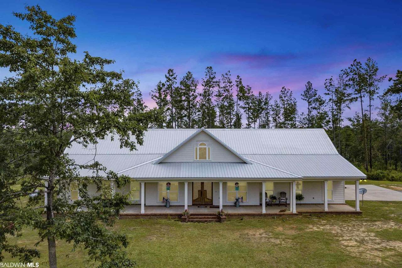 18183 Horseneck Rd - Photo 1