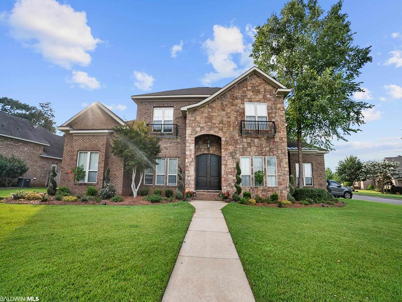2190 Milner Way - Photo 1