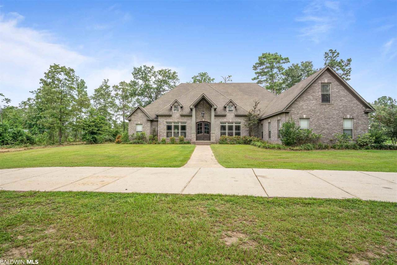 10223 Lakeview Rd - Photo 1