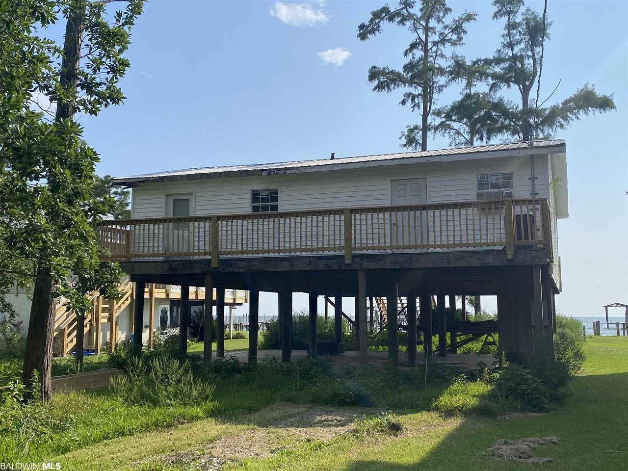 9145 Shore Dr - Photo 1
