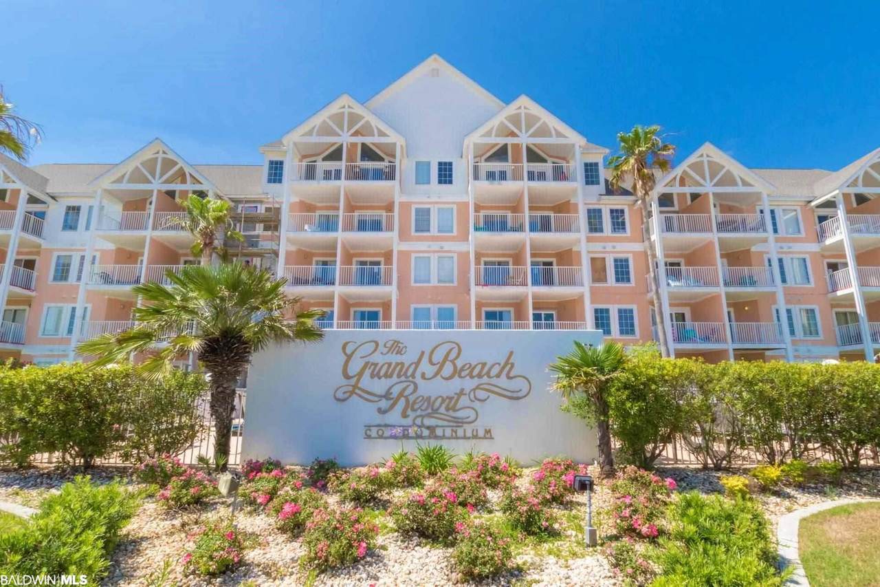 572 Beach Blvd - Photo 1