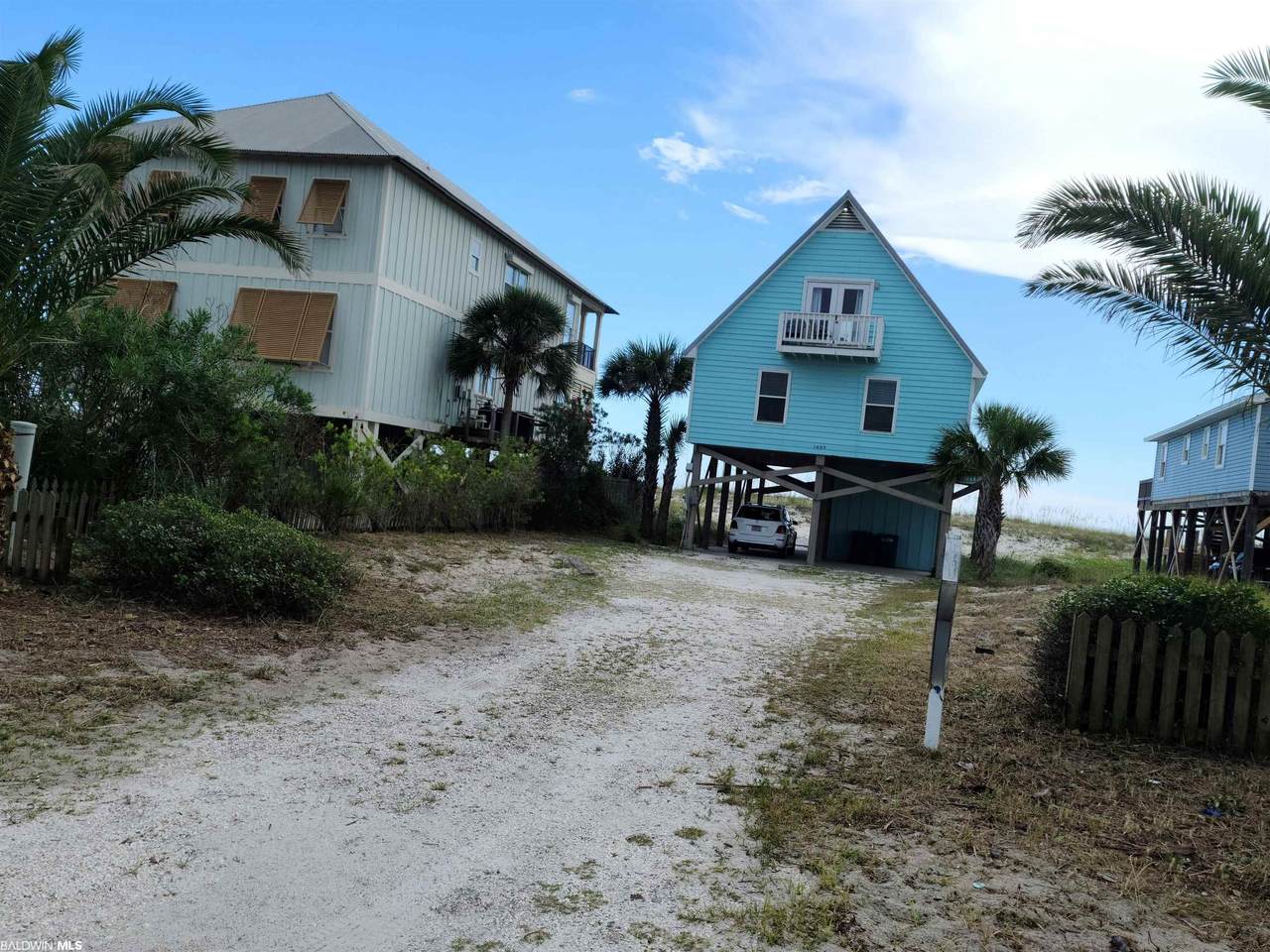 1489 Beach Blvd - Photo 1