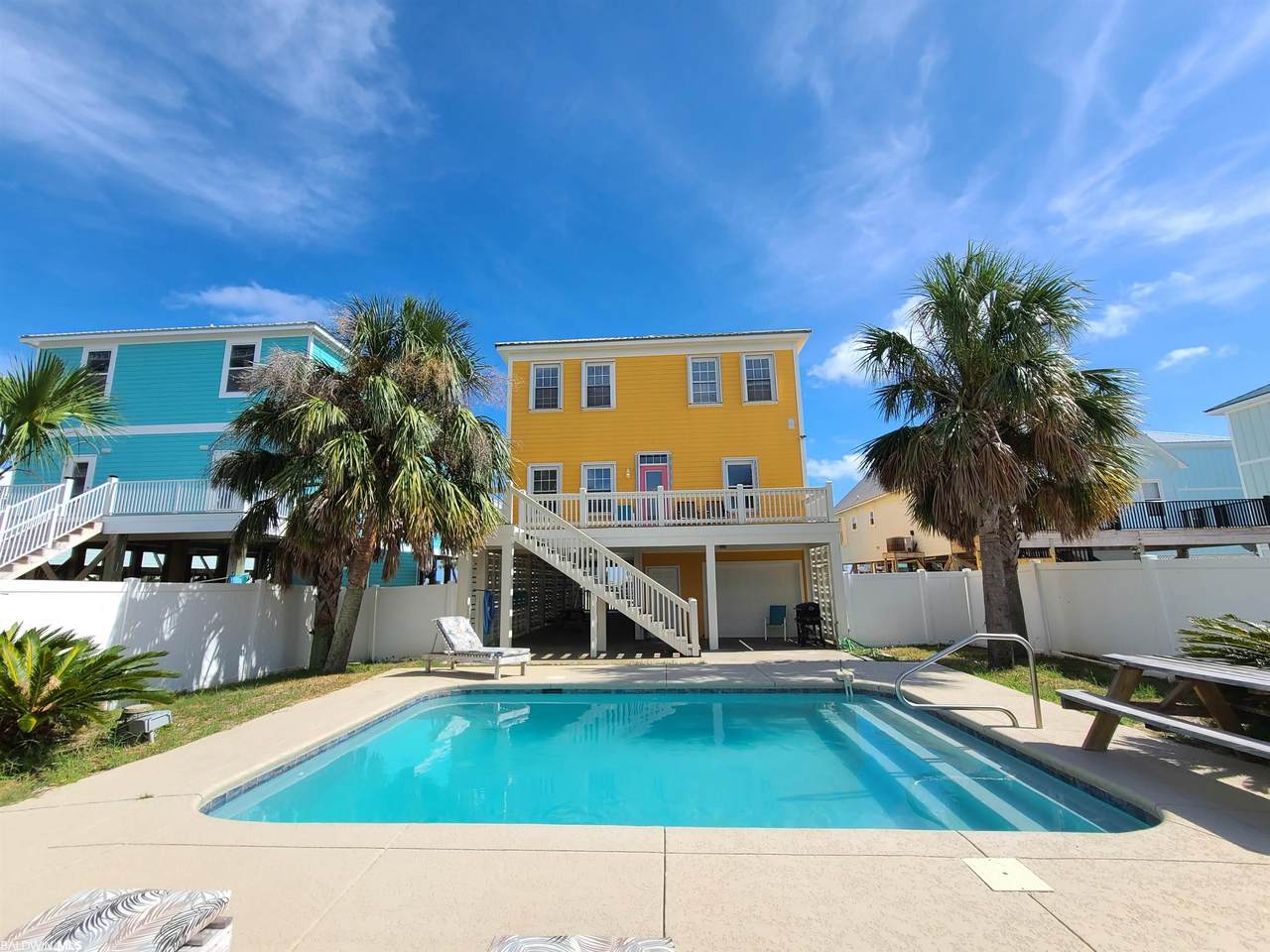 1540 Beach Blvd - Photo 1