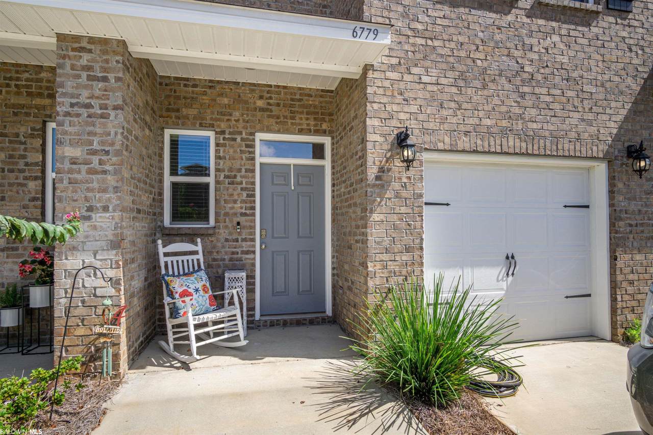 6779 Spaniel Drive - Photo 1