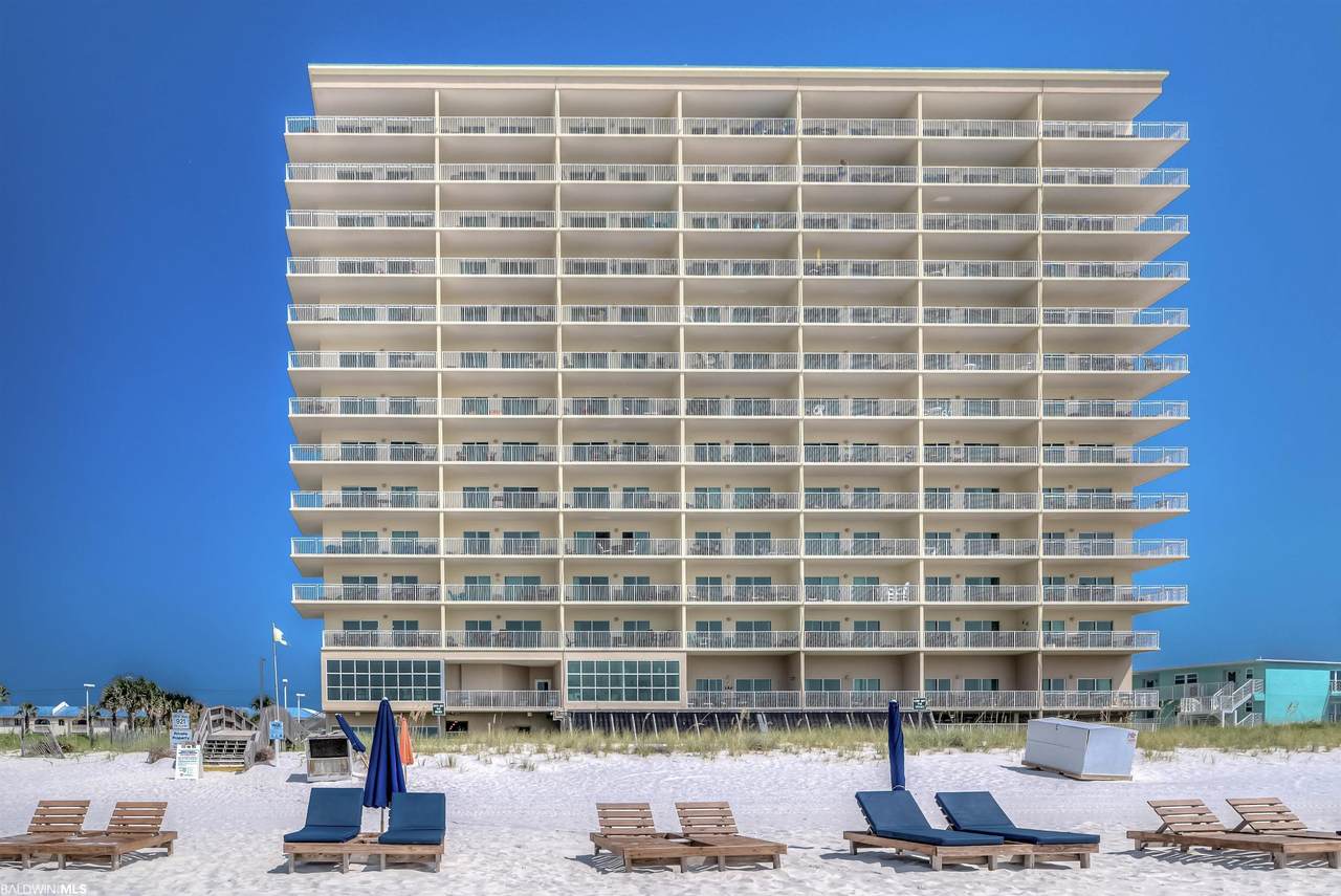921 Beach Blvd - Photo 1