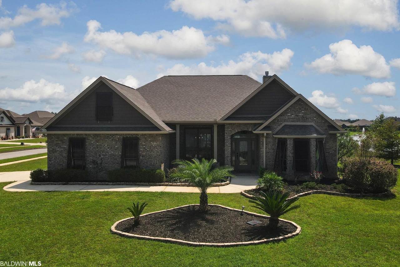 4108 Inverness Cir - Photo 1