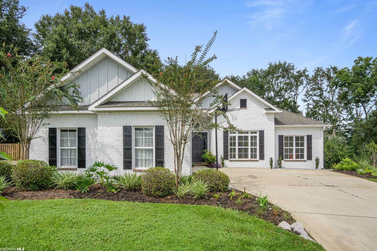 8886 Lake View Drive - Photo 1