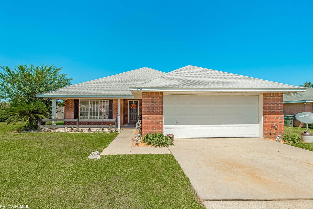 16781 Heartland Circle - Photo 1