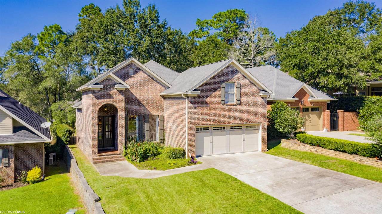 106 North Creek Circle - Photo 1