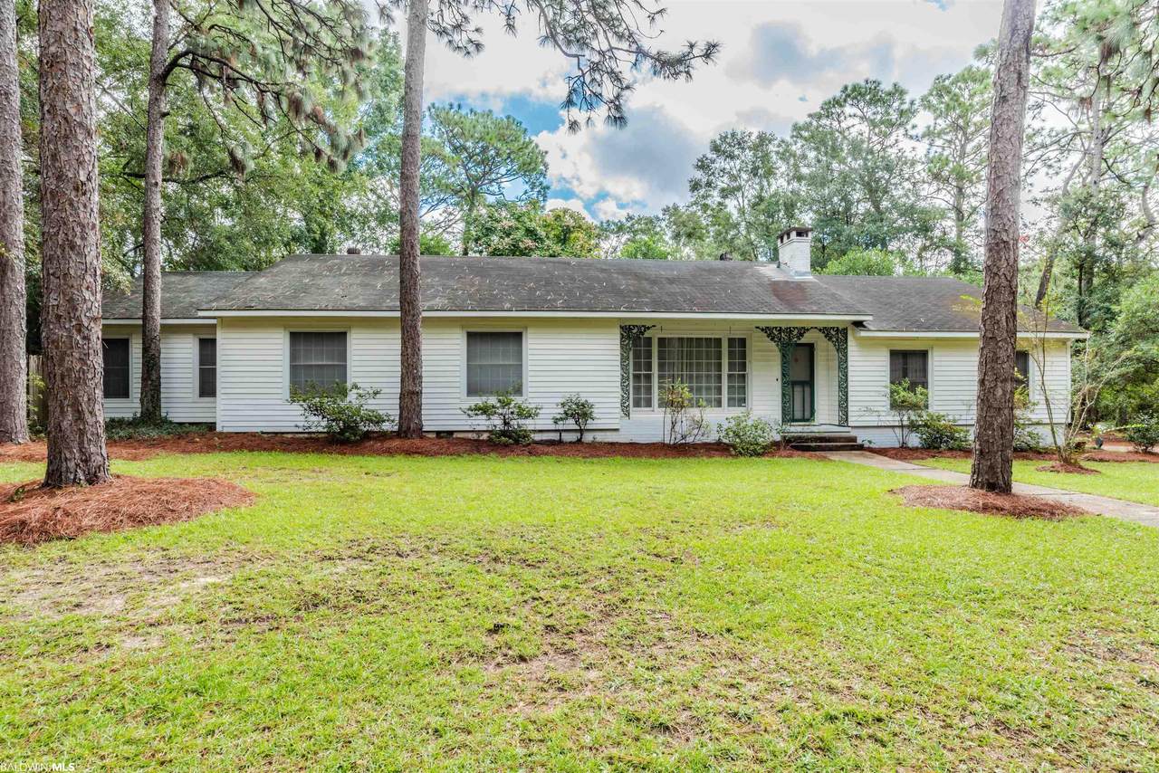 1200 Forest Hill Dr - Photo 1