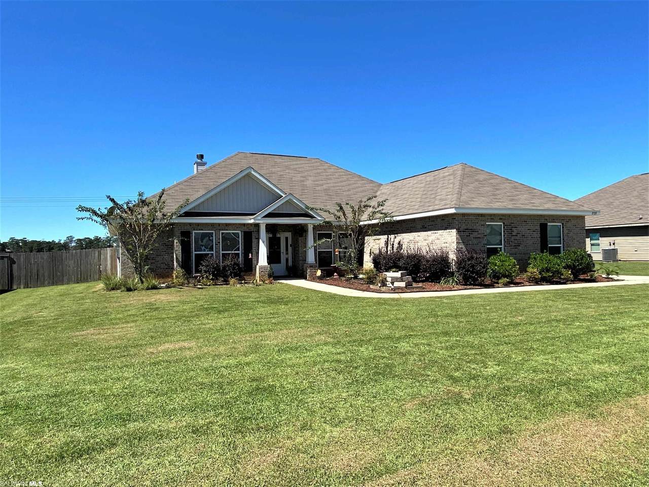 27211 Avian Drive - Photo 1