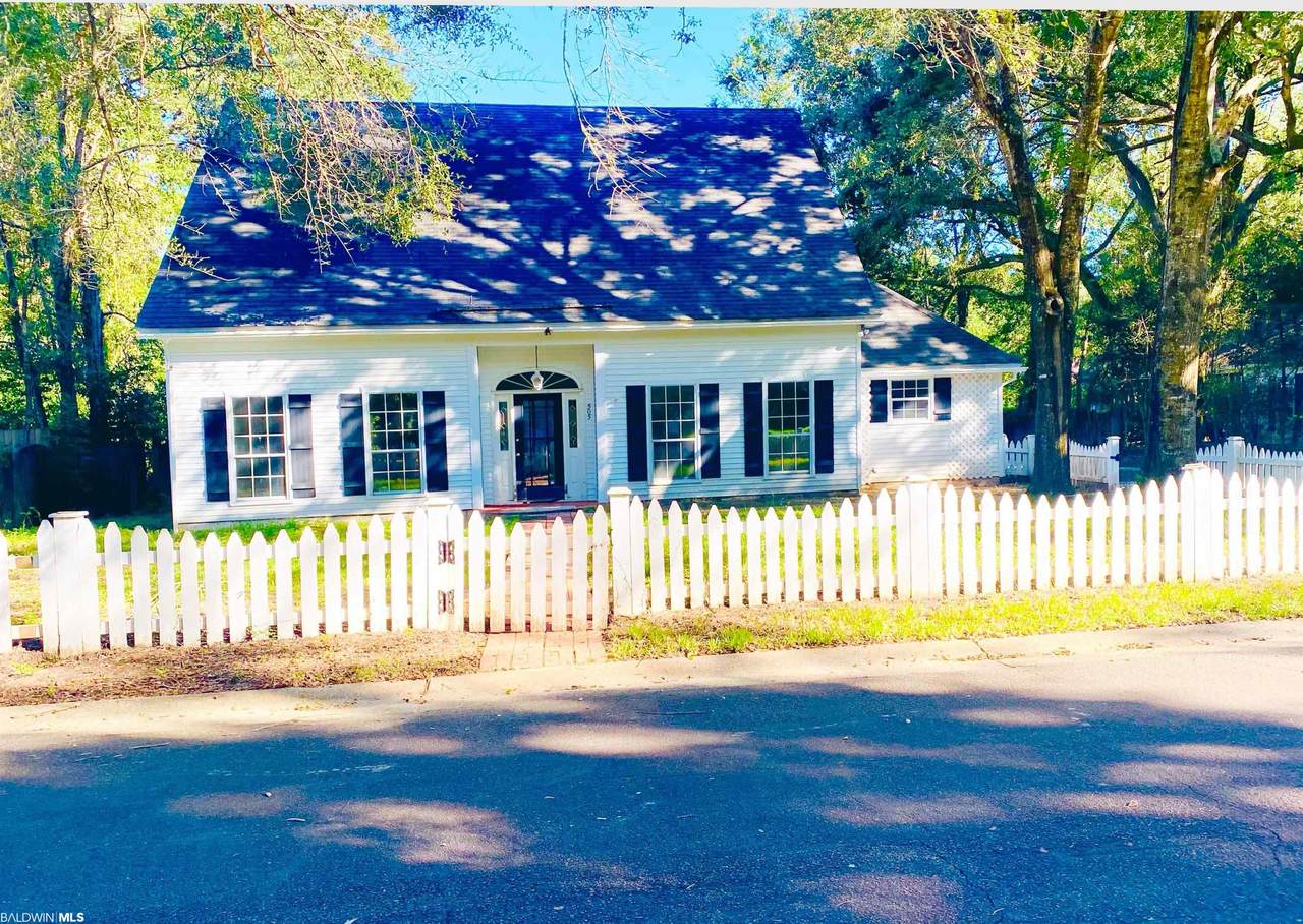 505 Dyson Street - Photo 1