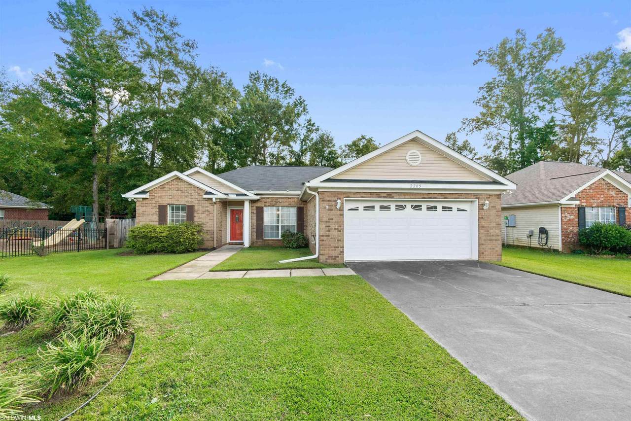 2205 Spring Grove - Photo 1