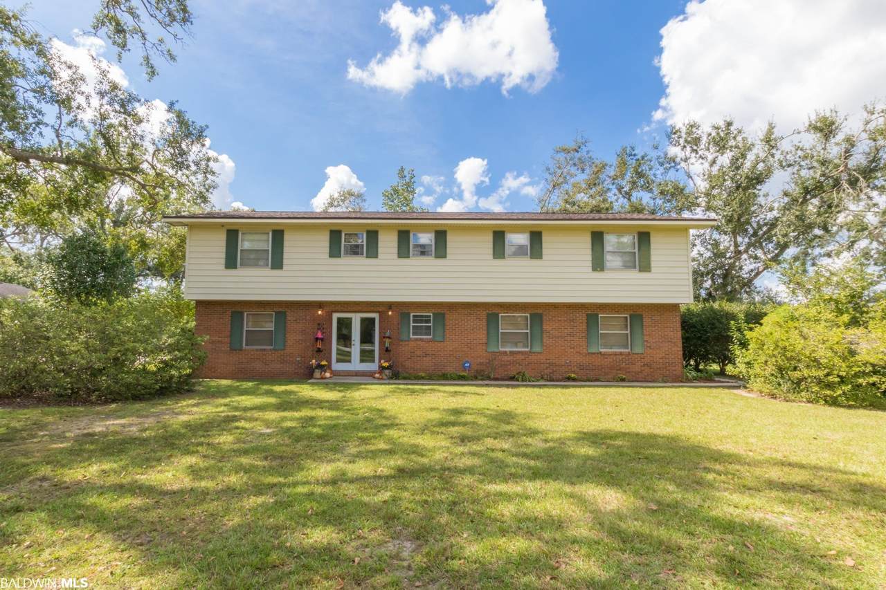 1407 Alston Street - Photo 1