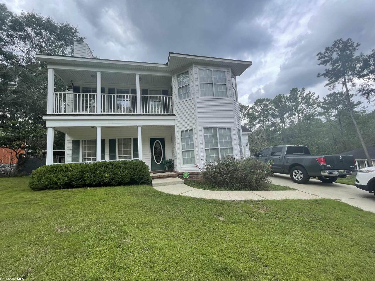 162 Greenwood Drive - Photo 1