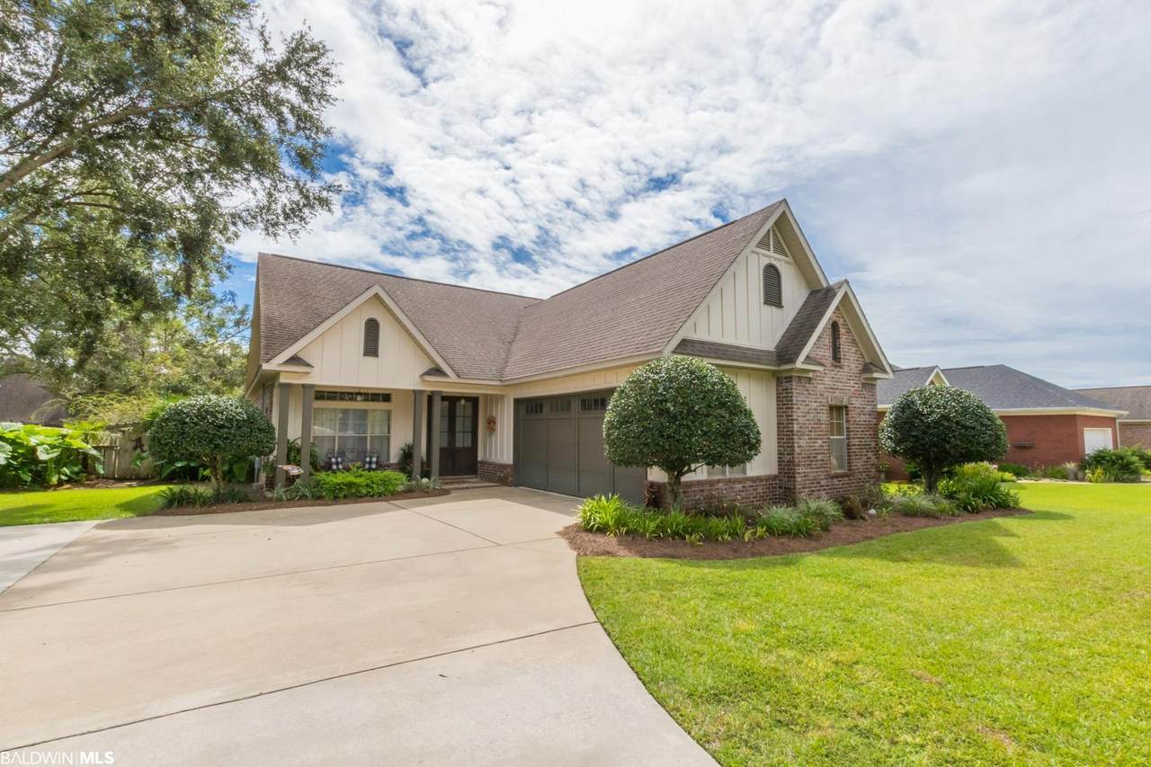 113 Petz Avenue - Photo 1