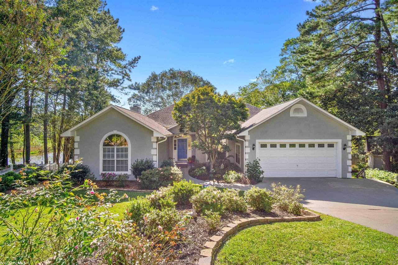 104 Lake Cove Circle - Photo 1
