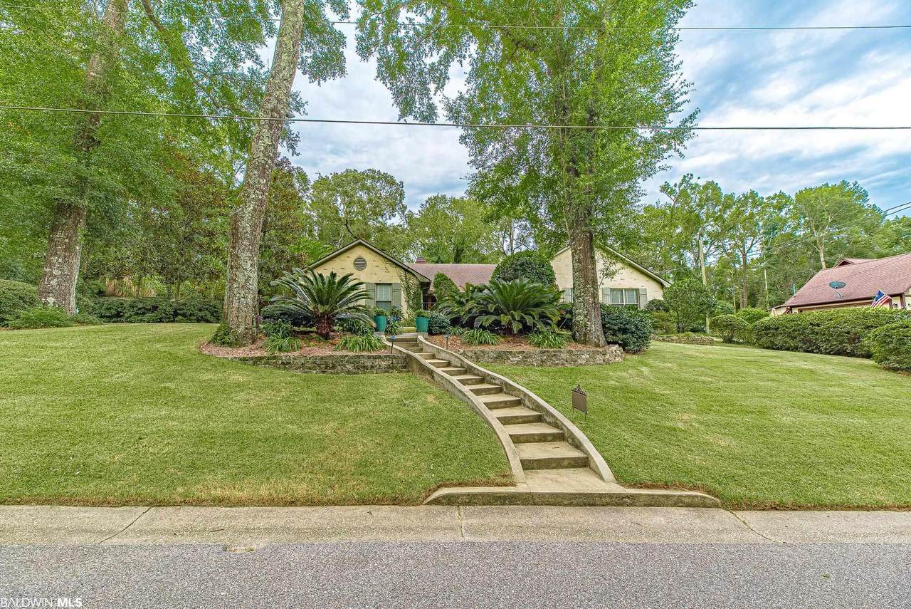7260 Wild Oaks Rd - Photo 1