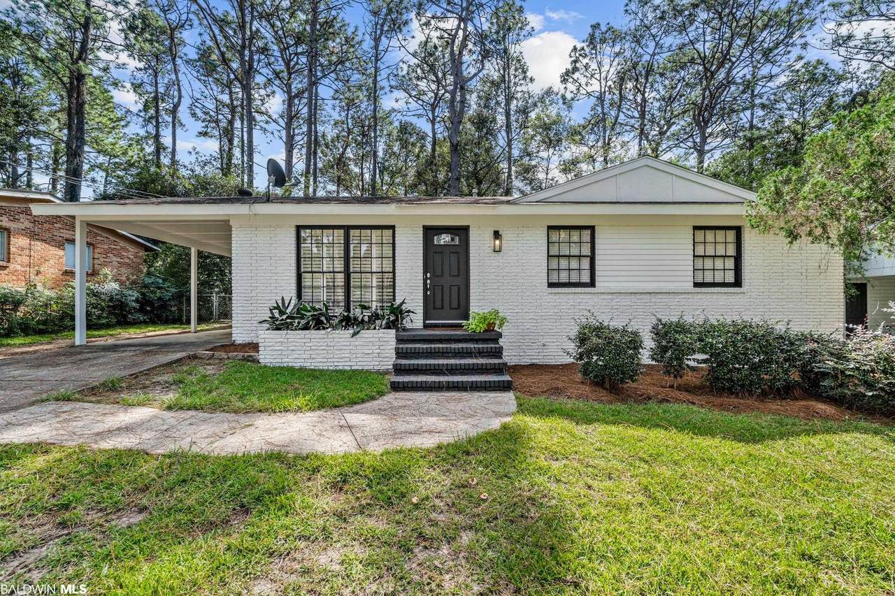 714 Gayfer Avenue - Photo 1