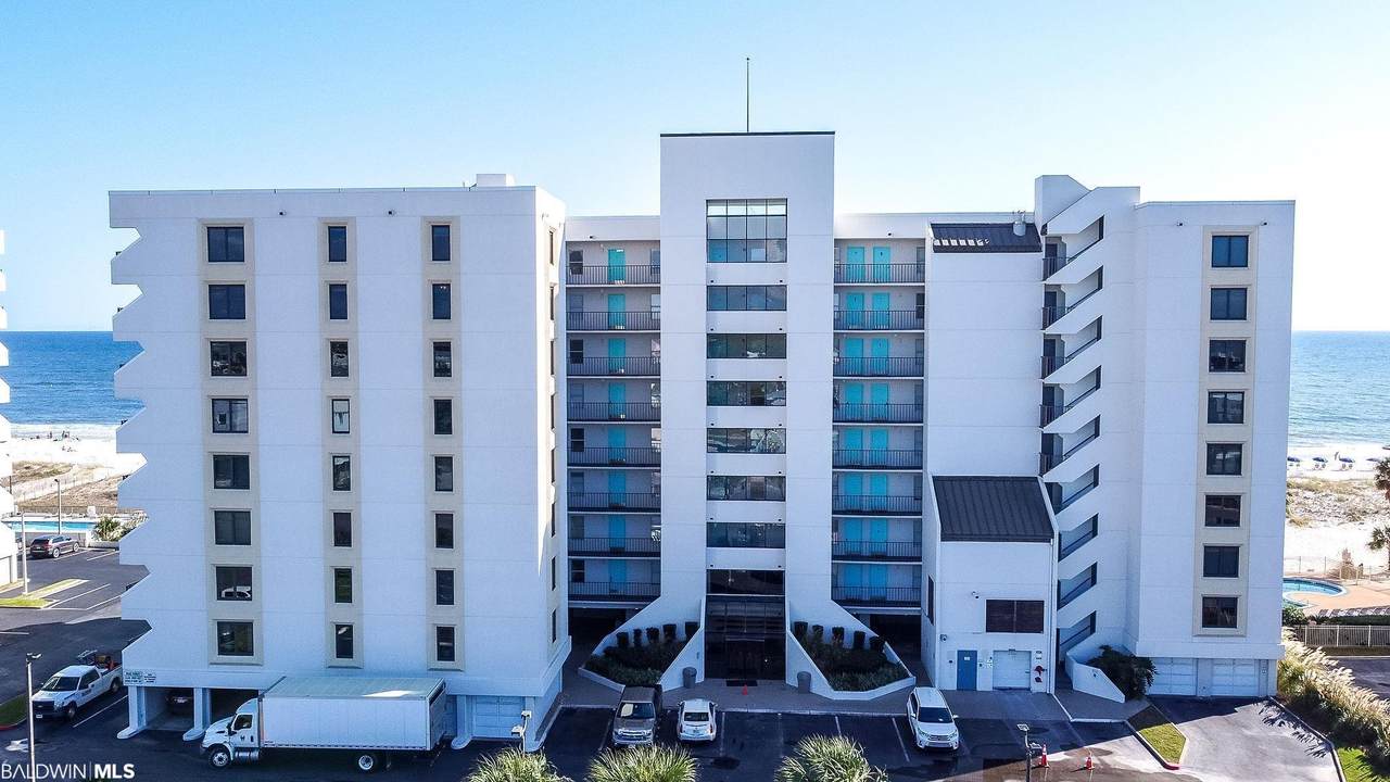 407 Beach Blvd - Photo 1