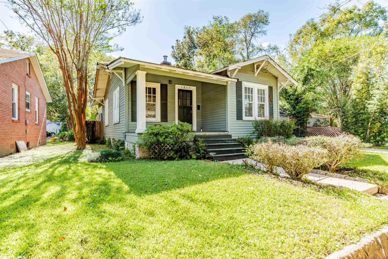 1815 Hunter Ave - Photo 1