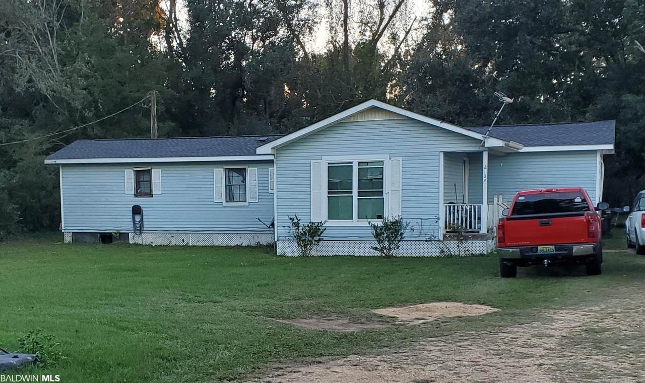 2102 Holley St - Photo 1