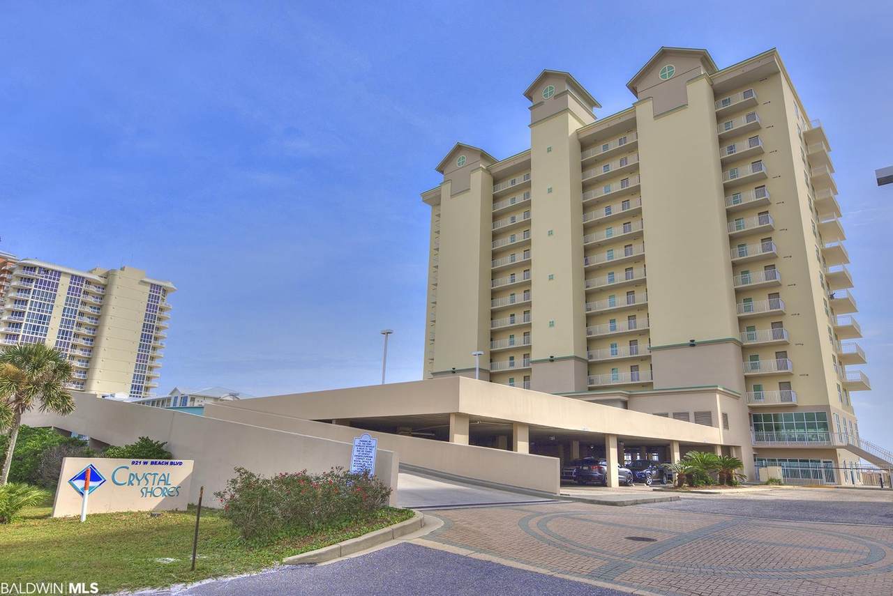 921 Beach Blvd - Photo 1