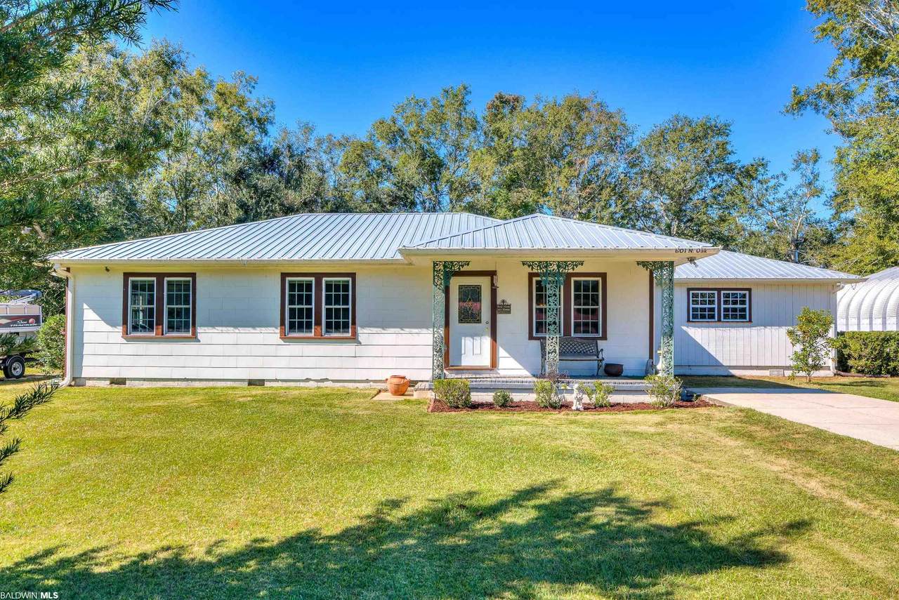601 Oak Street - Photo 1