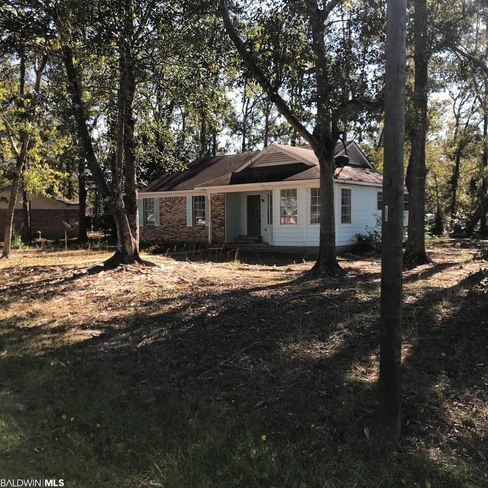 618 East Gate Circle - Photo 1